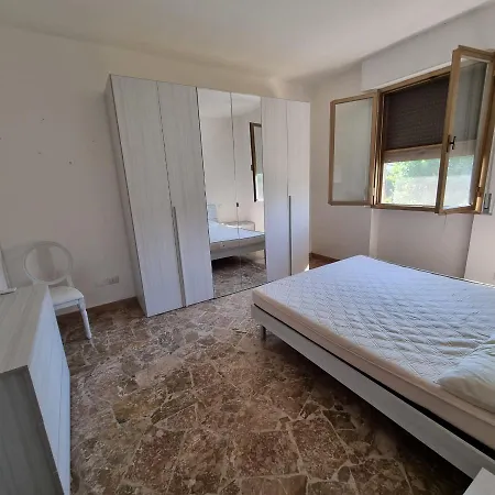 Di Stefania Apartment Albinia